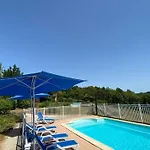 Les Hauts Du Coustalier Feriehus *